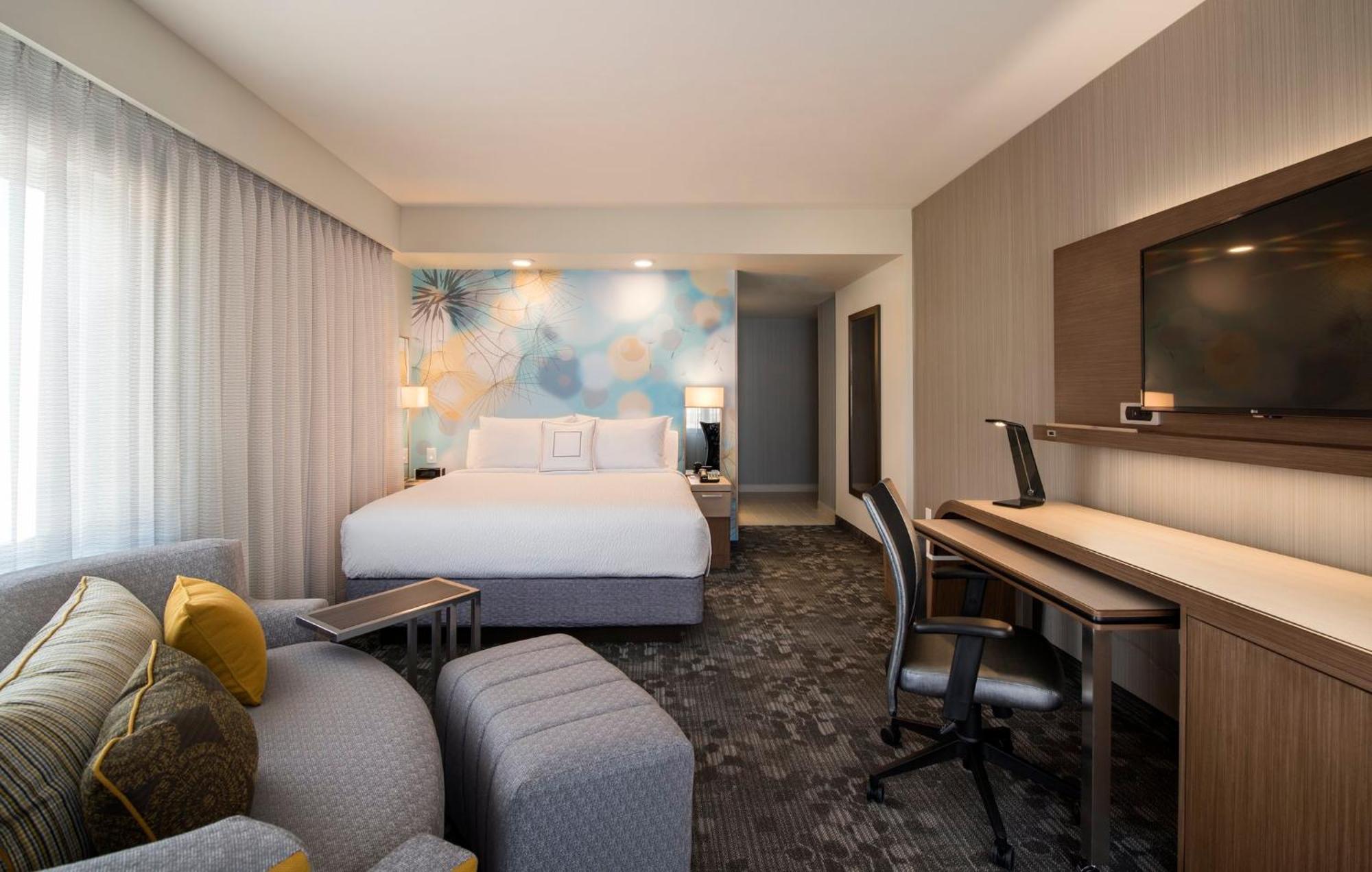 คอร์ตยาร์ด บาย แมริออท แคลกรี เซาท์ Hotel คาลการี ภายนอก รูปภาพ