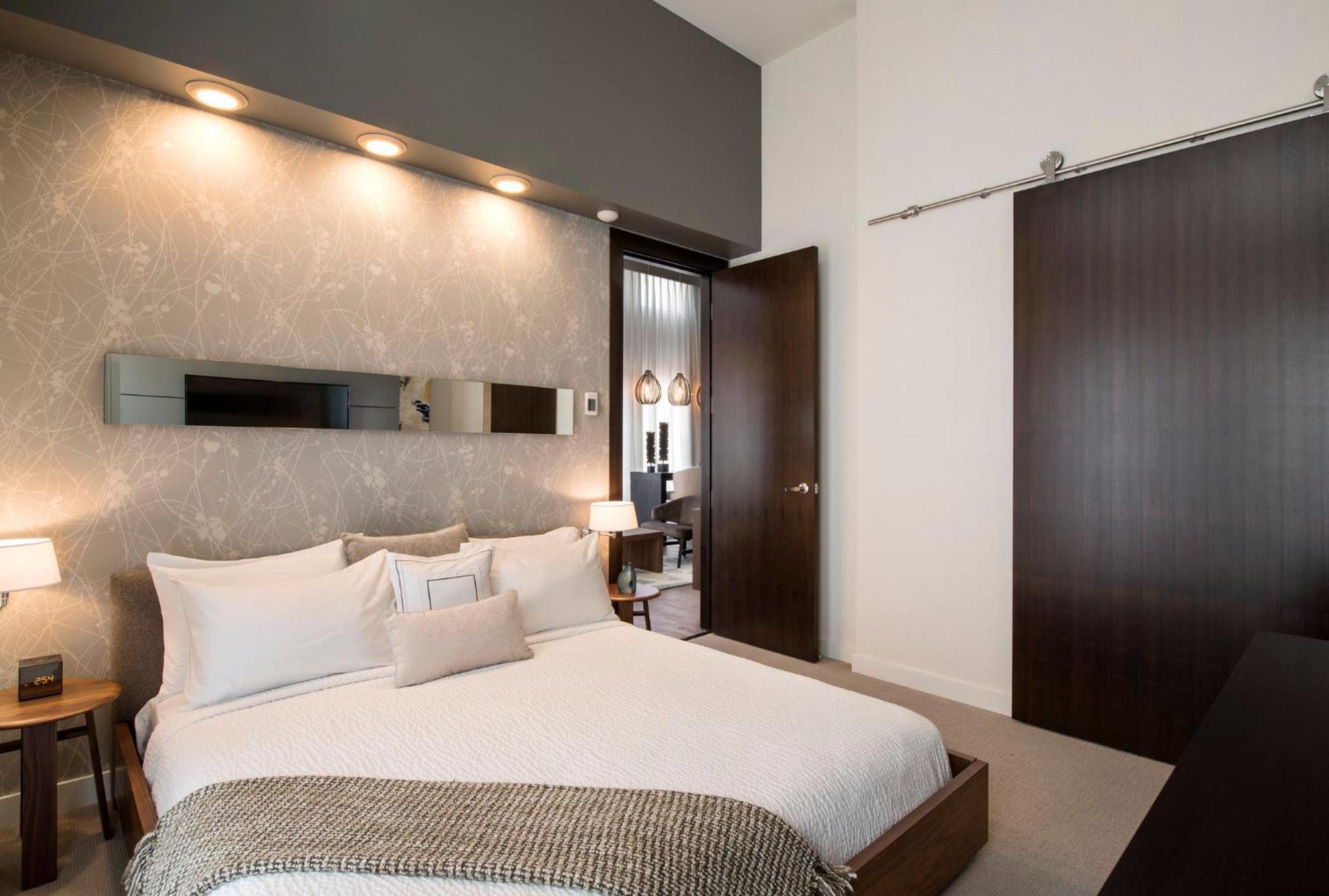 คอร์ตยาร์ด บาย แมริออท แคลกรี เซาท์ Hotel คาลการี ภายนอก รูปภาพ