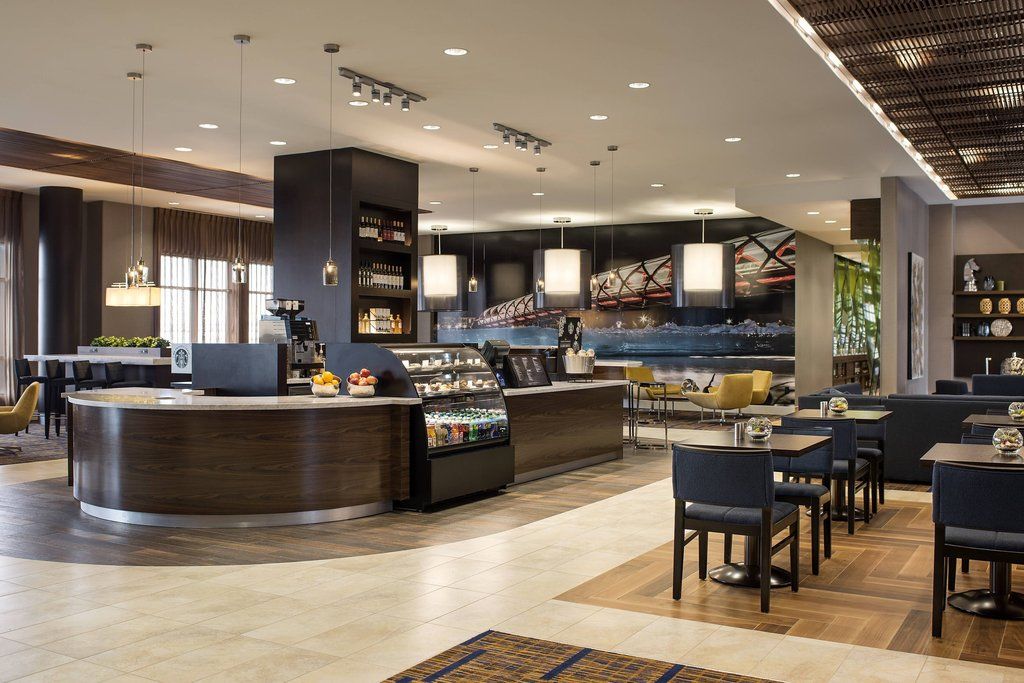 คอร์ตยาร์ด บาย แมริออท แคลกรี เซาท์ Hotel คาลการี ภายนอก รูปภาพ